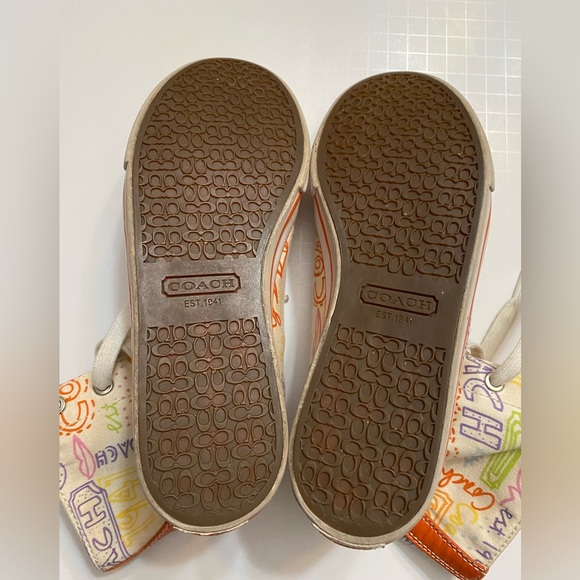 Coach womens all-over graffiti print hi-top/fold over, Bonney sneakers size 6B - Picture 7 of 12